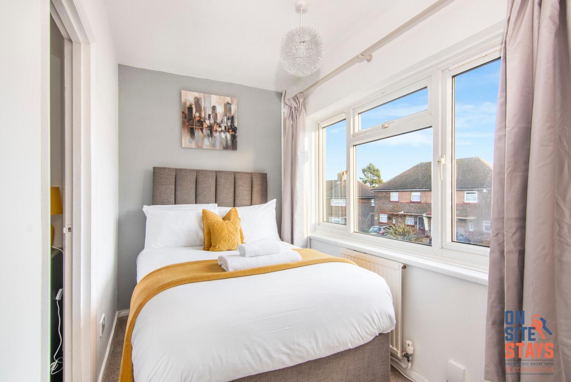 Onsitestays - Cosy 2-Bedroom Apartment With Private Entrance & Long Stay Prices Gravesend Eksteriør bilde