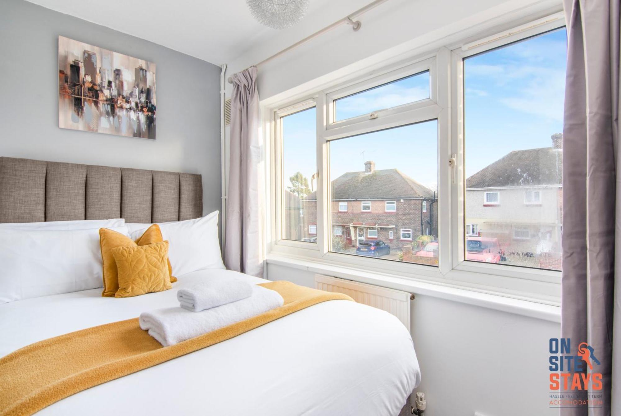 Onsitestays - Cosy 2-Bedroom Apartment With Private Entrance & Long Stay Prices Gravesend Eksteriør bilde